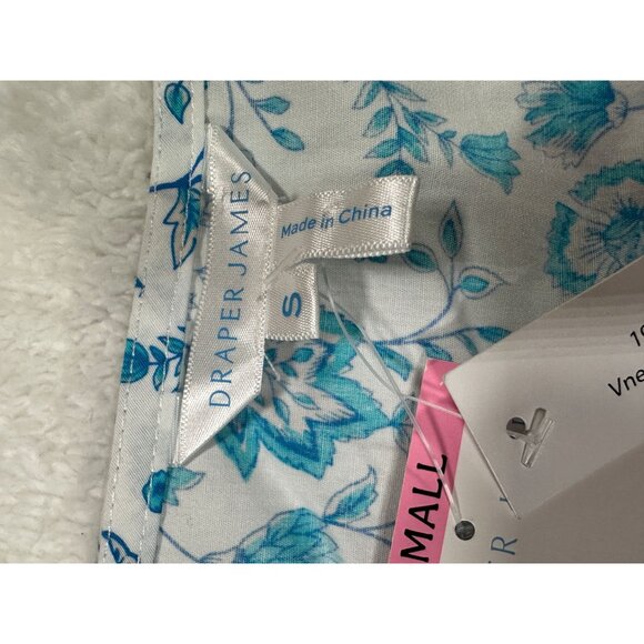 Draper James V-Neck Puff Sleeve Top Women’s Small Blue Paisley Lightweight Shirt - Picture 4 of 11